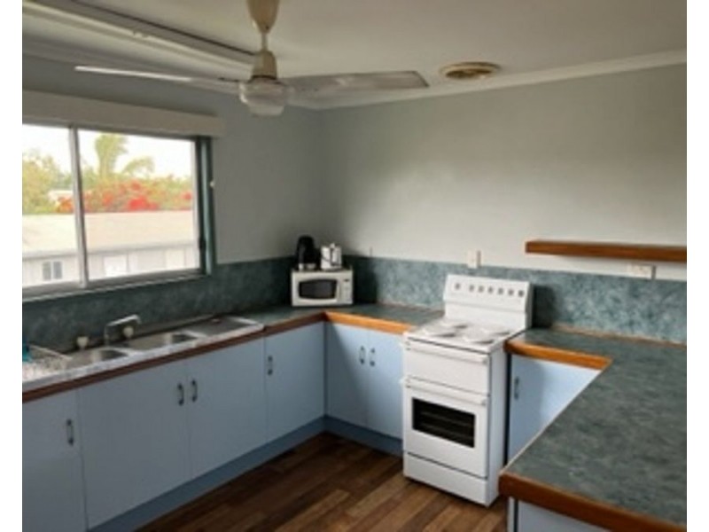 33 Walker Street, Collinsville QLD 4804