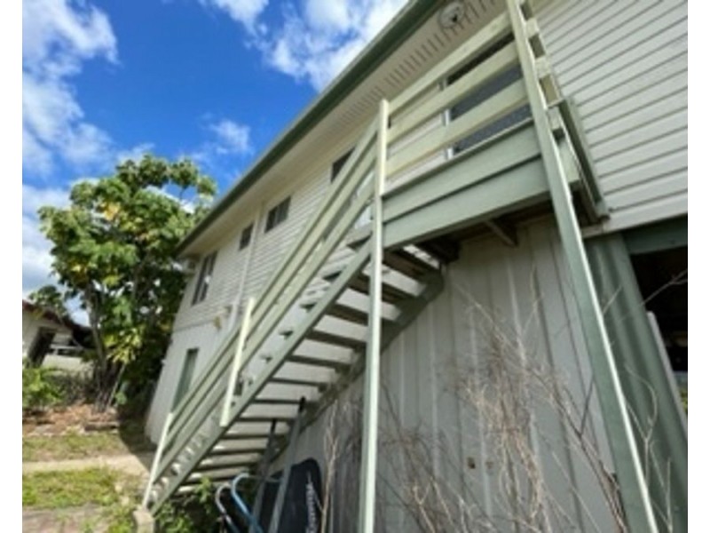 33 Walker Street, Collinsville QLD 4804