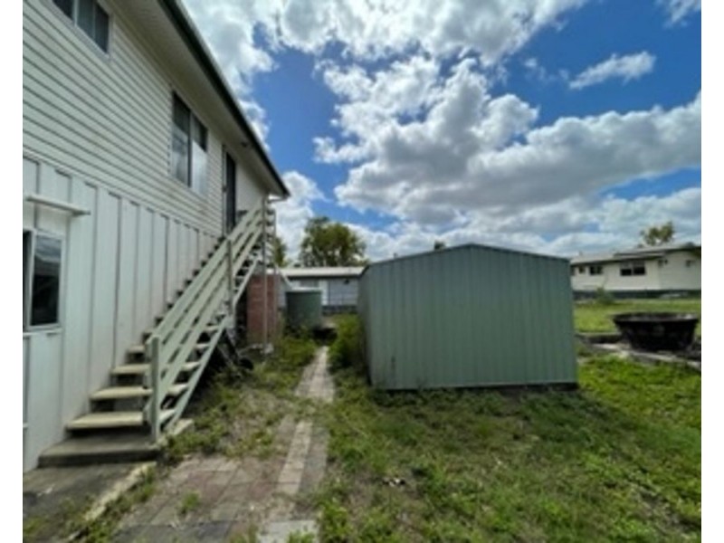 33 Walker Street, Collinsville QLD 4804