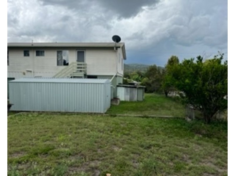 33 Walker Street, Collinsville QLD 4804