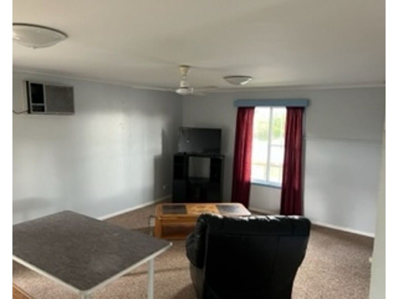 33 Walker Street, Collinsville QLD 4804