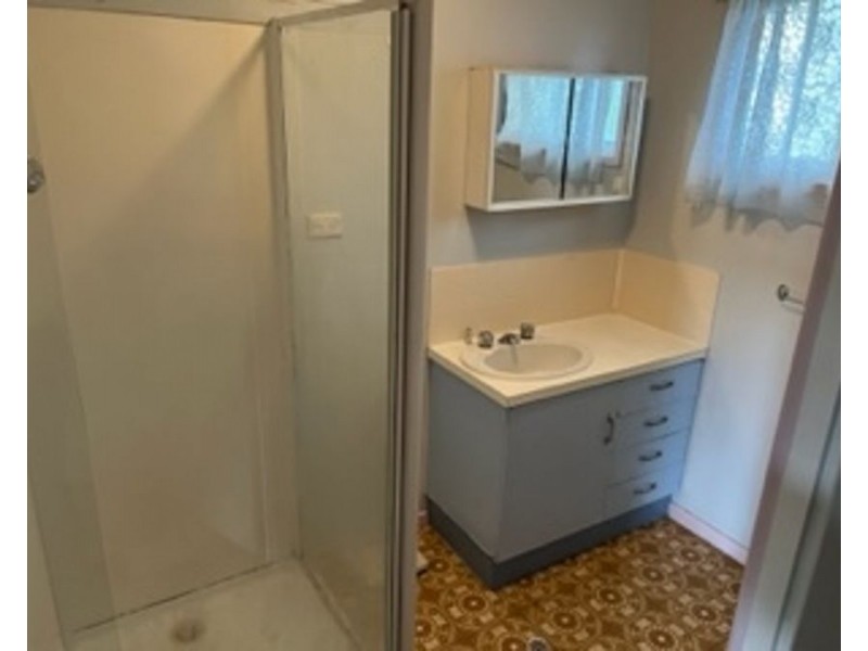 33 Walker Street, Collinsville QLD 4804