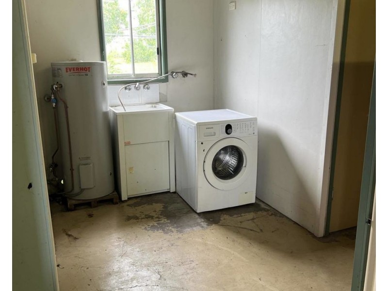 33 Walker Street, Collinsville QLD 4804