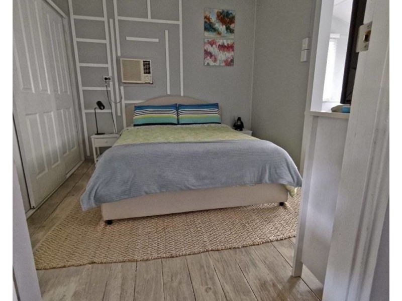 25 Pelican Street, Collinsville QLD 4804