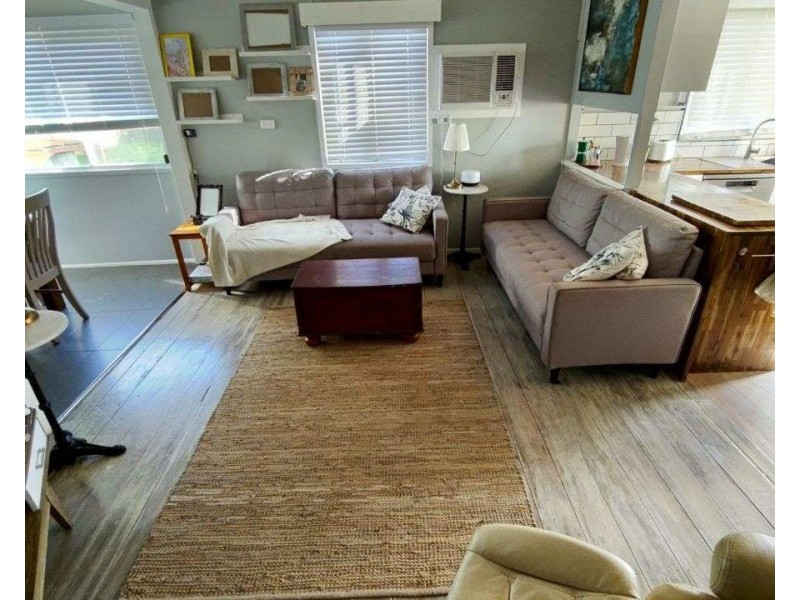 25 Pelican Street, Collinsville QLD 4804