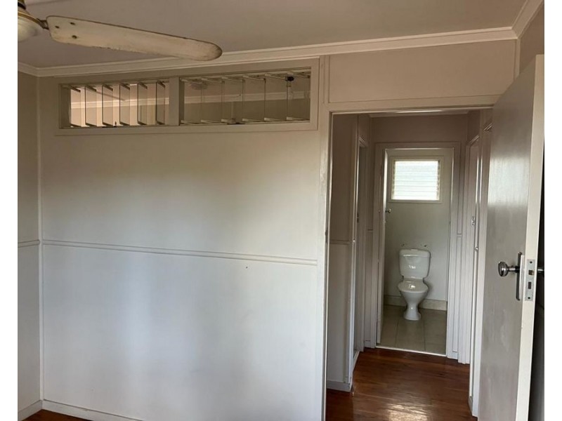 1 Cunningham Street, Collinsville QLD 4804