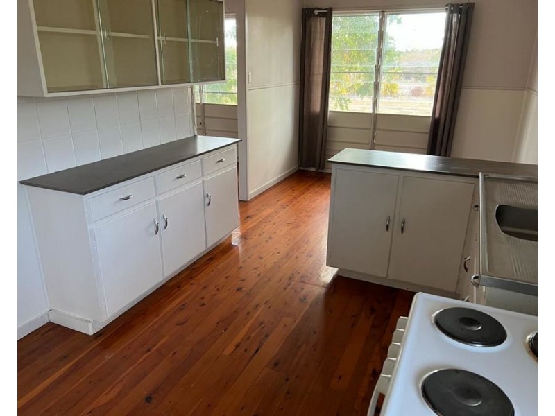 1 Cunningham Street, Collinsville QLD 4804