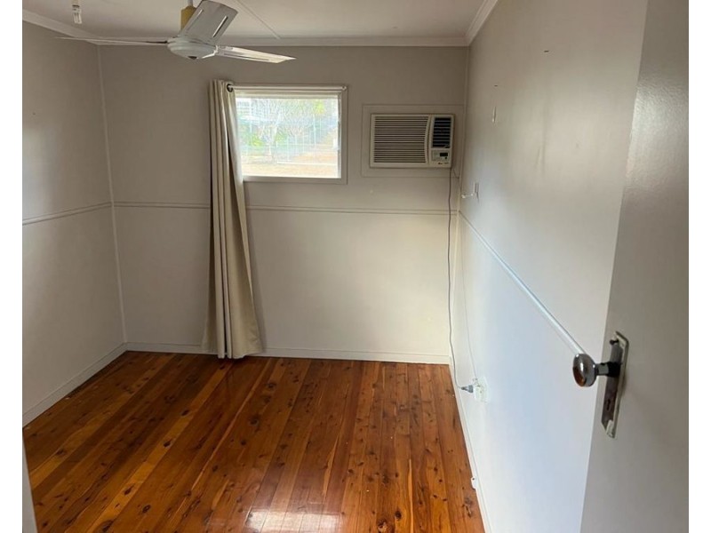 1 Cunningham Street, Collinsville QLD 4804