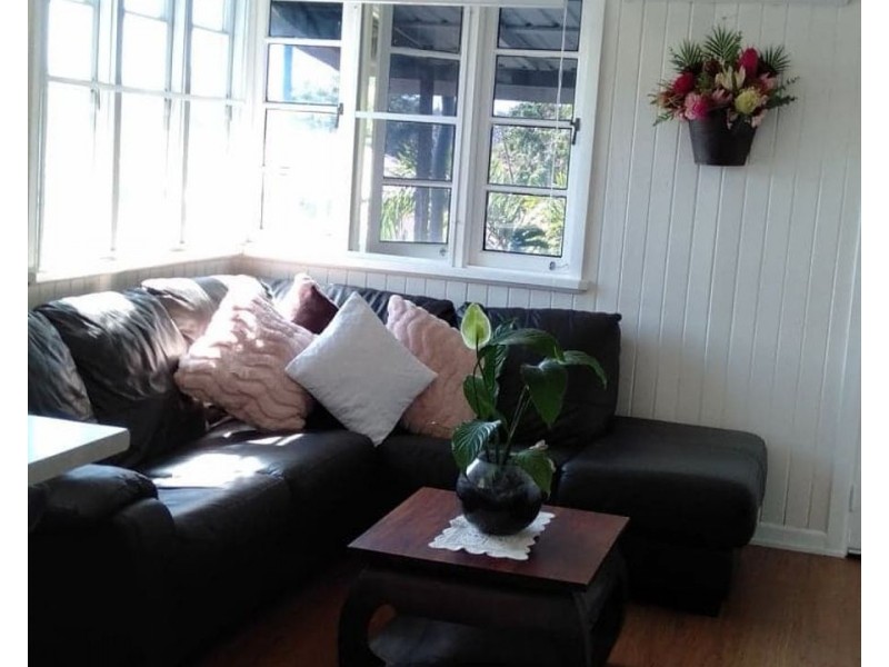 5 Toussaint Street, Collinsville QLD 4804