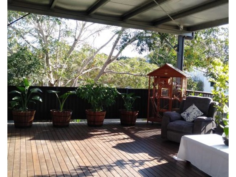 5 Toussaint Street, Collinsville QLD 4804