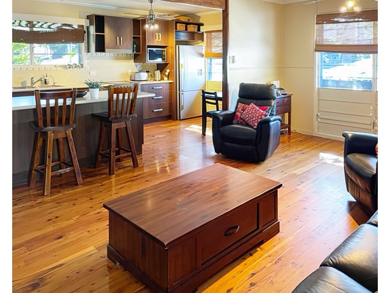 5 Cunningham Street, Collinsville QLD 4804