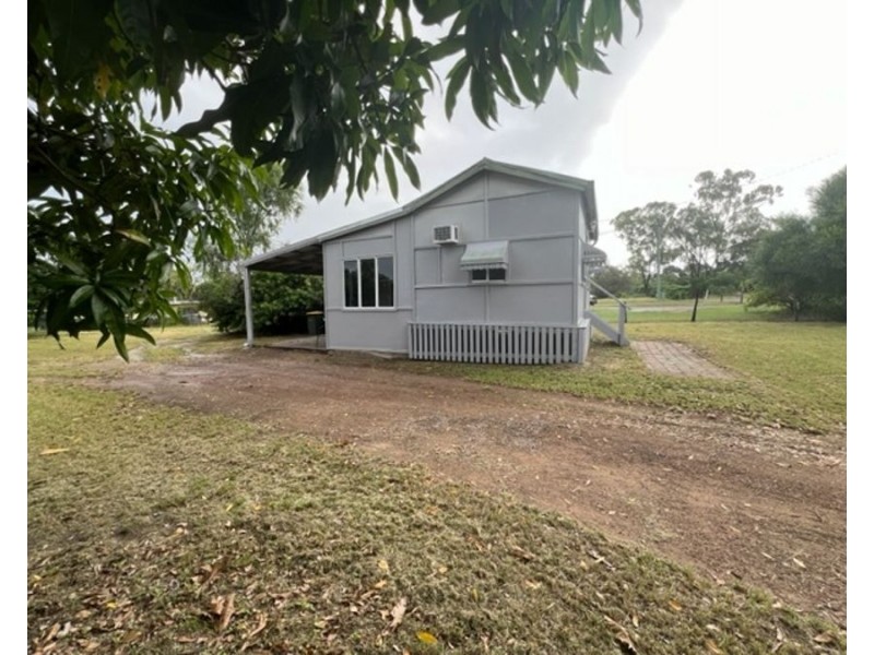 37 Macarthur Street, Collinsville QLD 4804