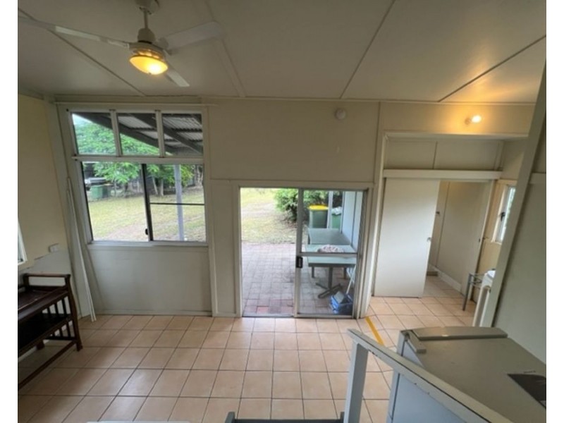 37 Macarthur Street, Collinsville QLD 4804