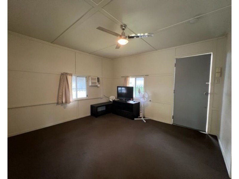 37 Macarthur Street, Collinsville QLD 4804