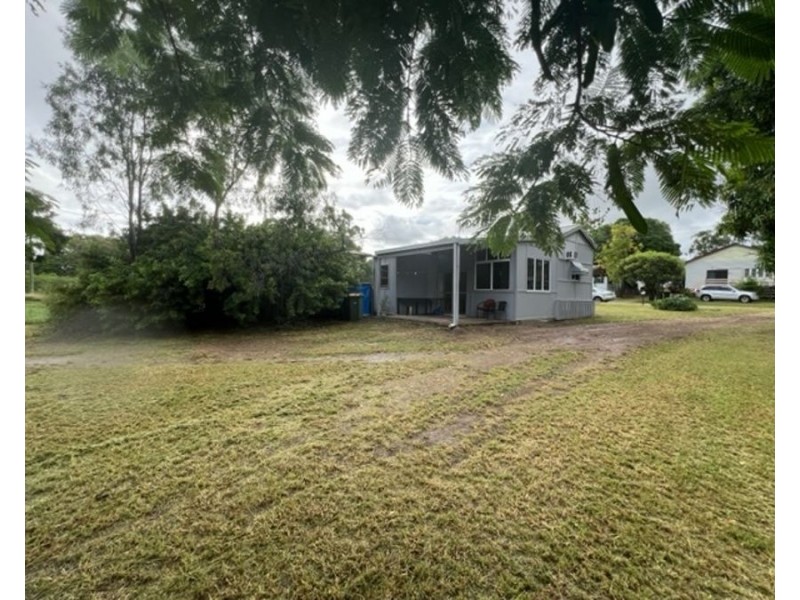 37 Macarthur Street, Collinsville QLD 4804