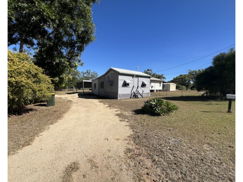 37 Macarthur Street, Collinsville QLD 4804