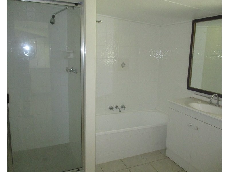 24 Seventh Avenue, Scottville QLD 4804