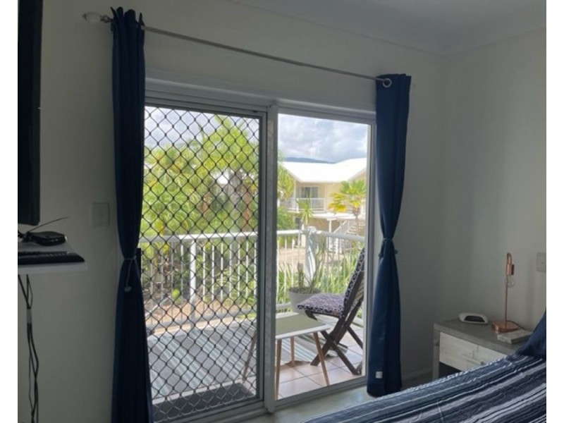24 Pandanus Drive, Cannonvale QLD 4802