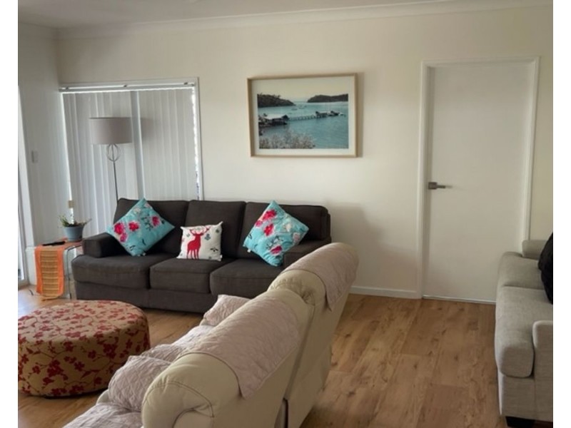 24 Pandanus Drive, Cannonvale QLD 4802
