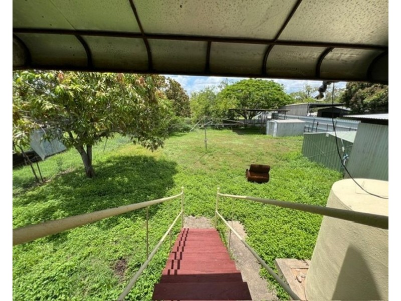 34 THIRD AVENUE, Scottville QLD 4804