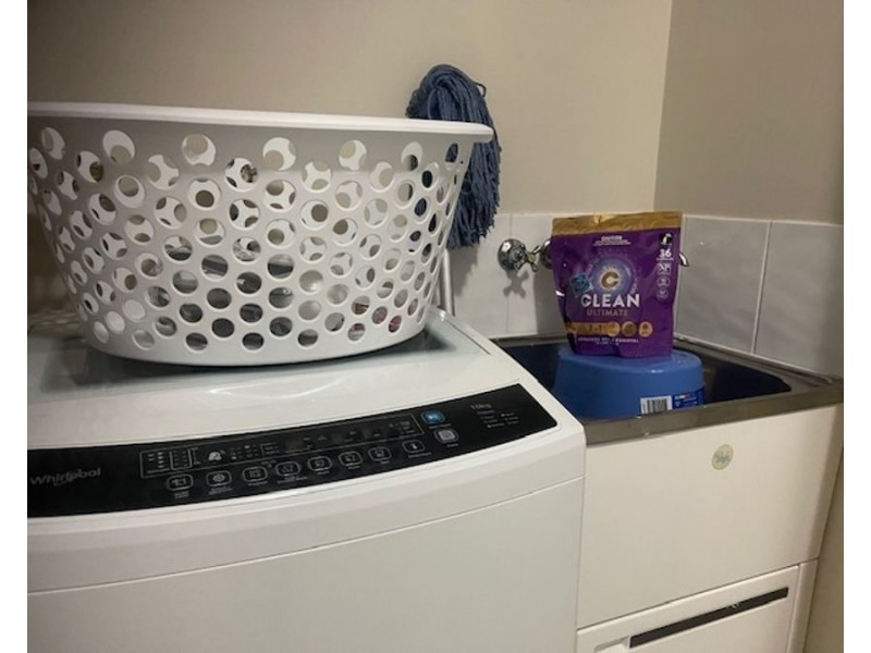 63 21 Shute Harbour Road, Cannonvale QLD 4802