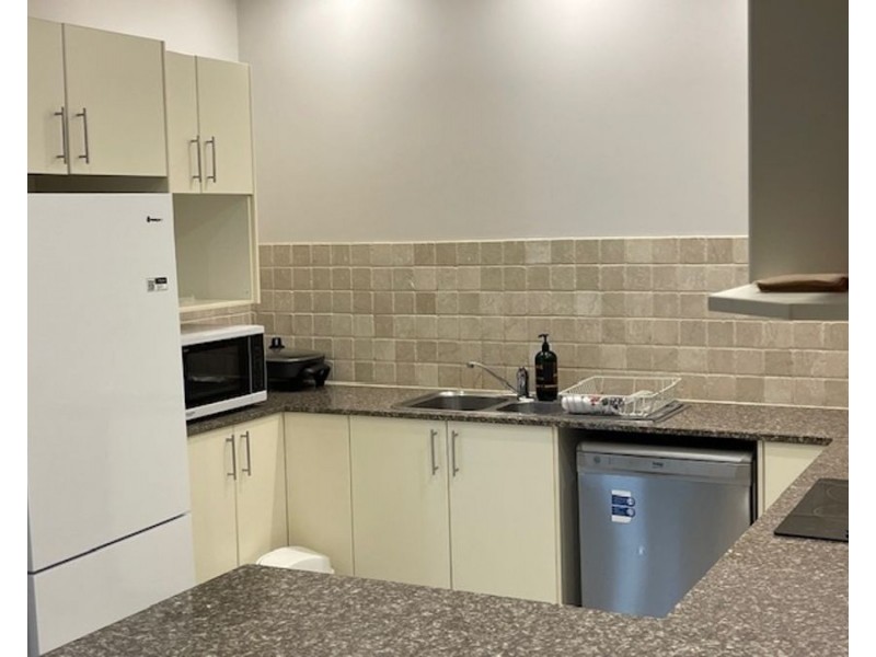 63 21 Shute Harbour Road, Cannonvale QLD 4802