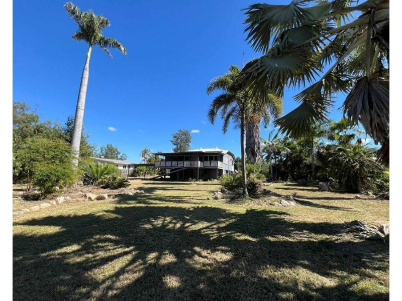 6-8 Strathmore Street, Collinsville QLD 4804