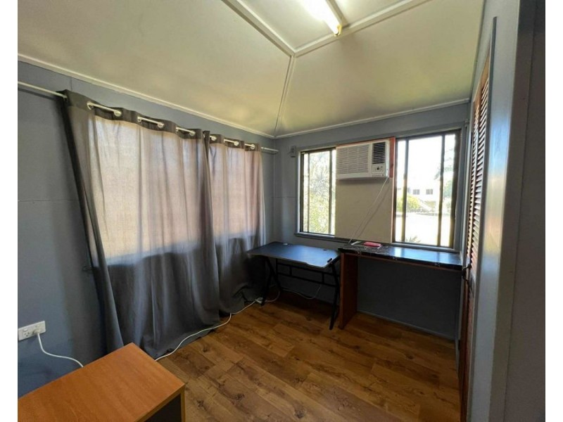 6-8 Strathmore Street, Collinsville QLD 4804