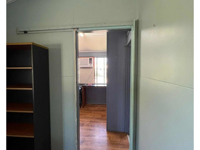 6-8 Strathmore Street, Collinsville QLD 4804