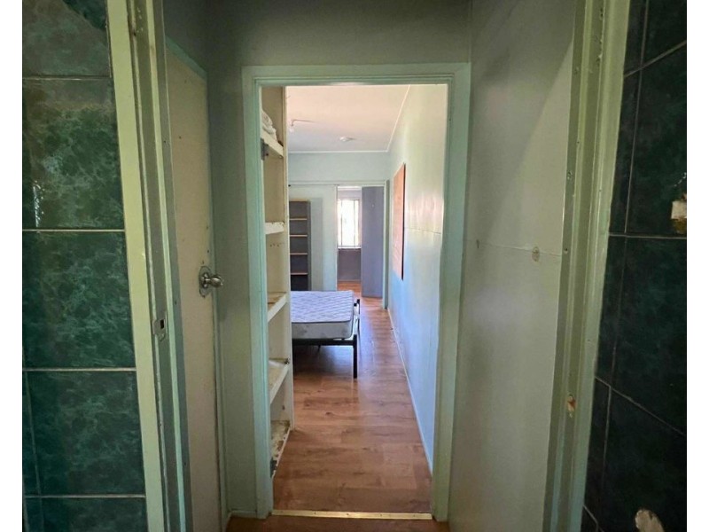 6-8 Strathmore Street, Collinsville QLD 4804