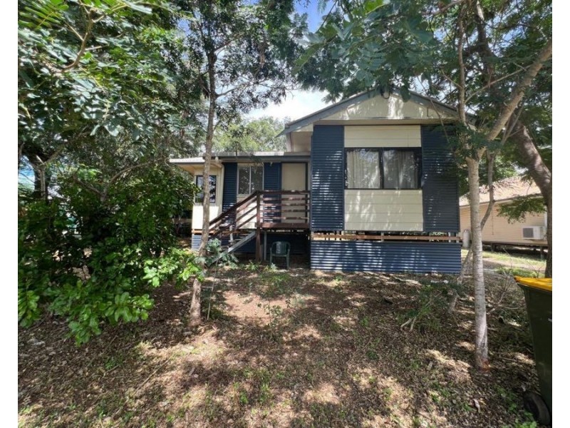 29 A FOURTH AVENUE, Scottville QLD 4804