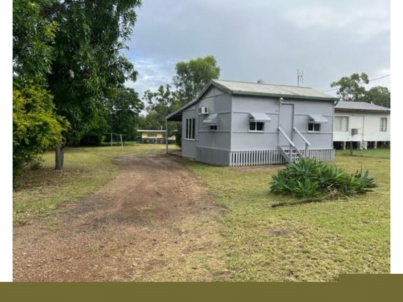 37 Macarthur Street, Collinsville QLD 4804