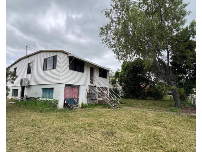 19 Strathmore Street, Collinsville QLD 4804