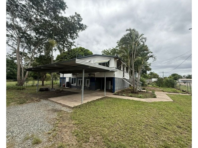 1 Pelican Street, Collinsville QLD 4804