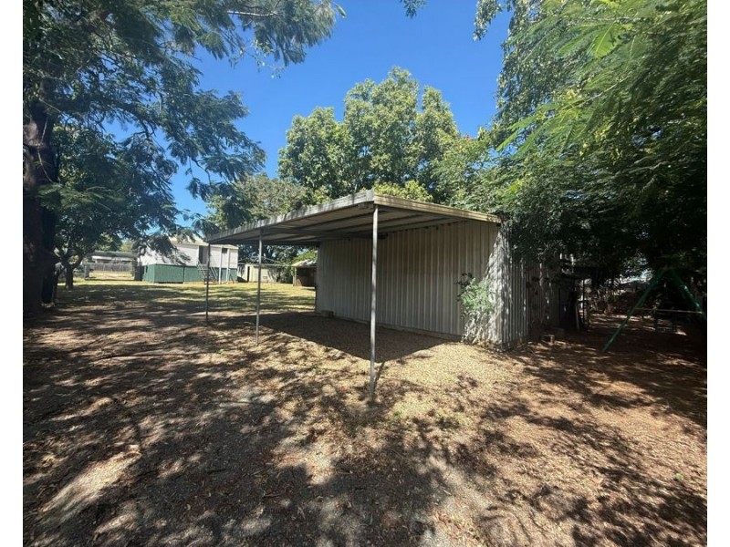 48 Fifth Avenue, Scottville QLD 4804