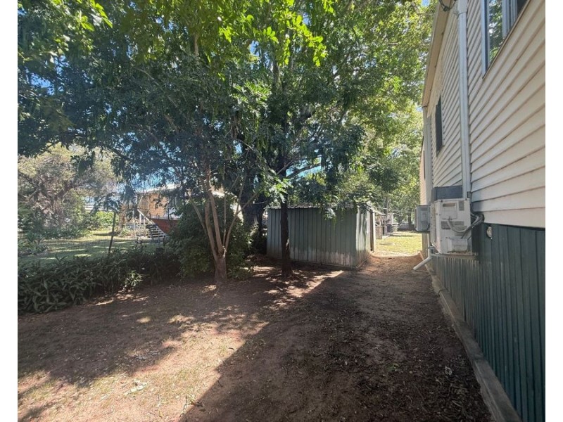 48 Fifth Avenue, Scottville QLD 4804