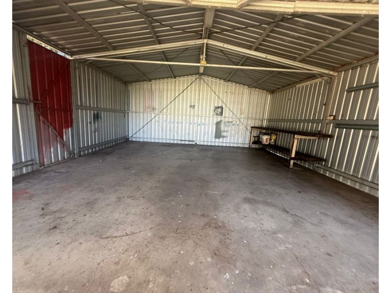 48 Fifth Avenue, Scottville QLD 4804