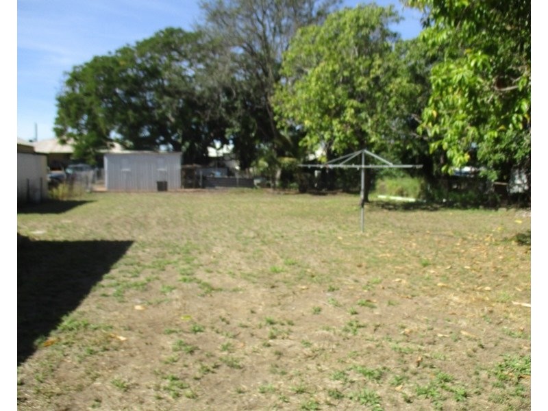 6 Carpet Street, Collinsville QLD 4804