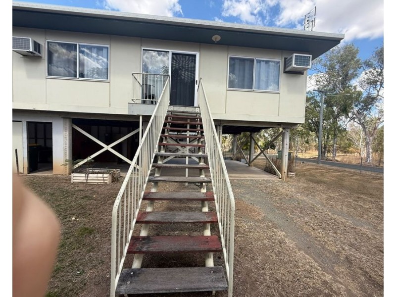 14 Henderson Street, Collinsville QLD 4804