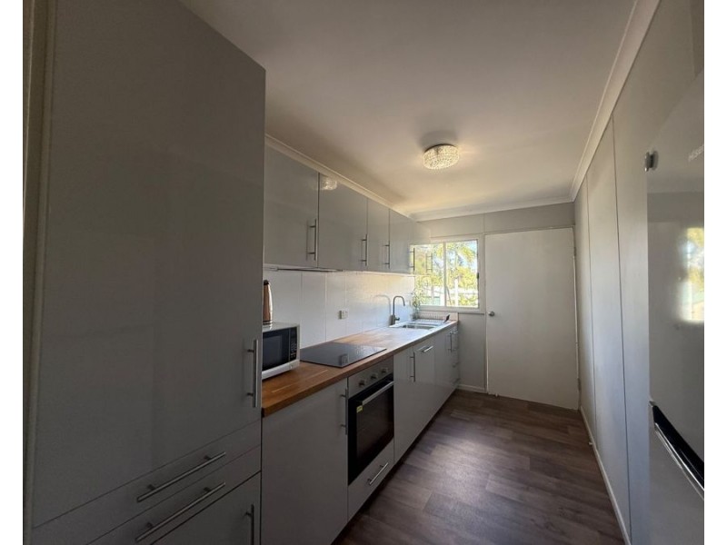 14 Henderson Street, Collinsville QLD 4804