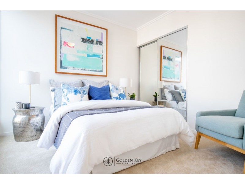 1 East Lane, Robina QLD 4226