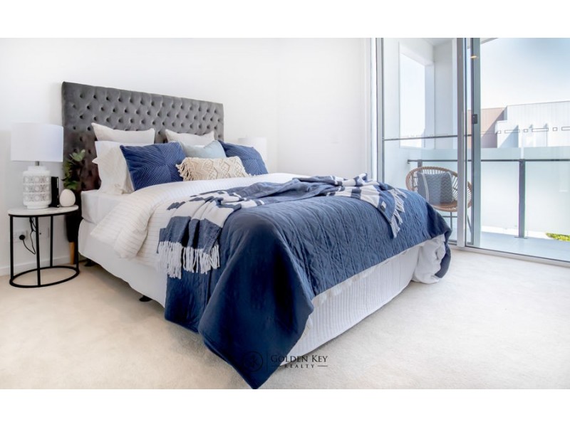 1 East Lane, Robina QLD 4226