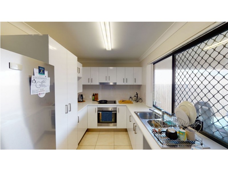 10 Rosella Street, Redbank Plains QLD 4301