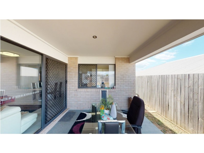 10 Rosella Street, Redbank Plains QLD 4301