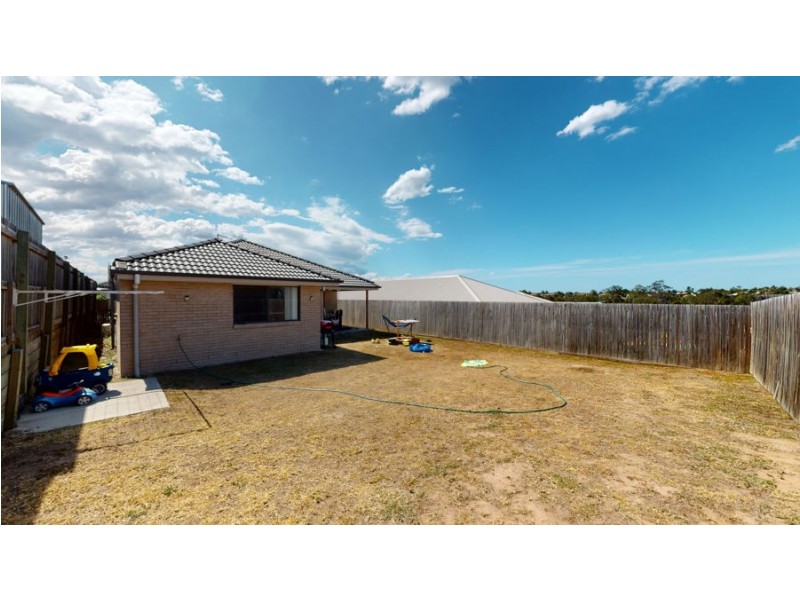 10 Rosella Street, Redbank Plains QLD 4301