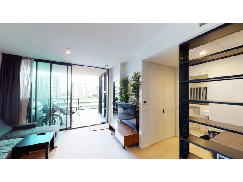 612/4 Edmondstone Street, South Brisbane QLD 4101