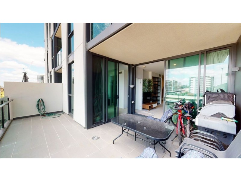 612/4 Edmondstone Street, South Brisbane QLD 4101
