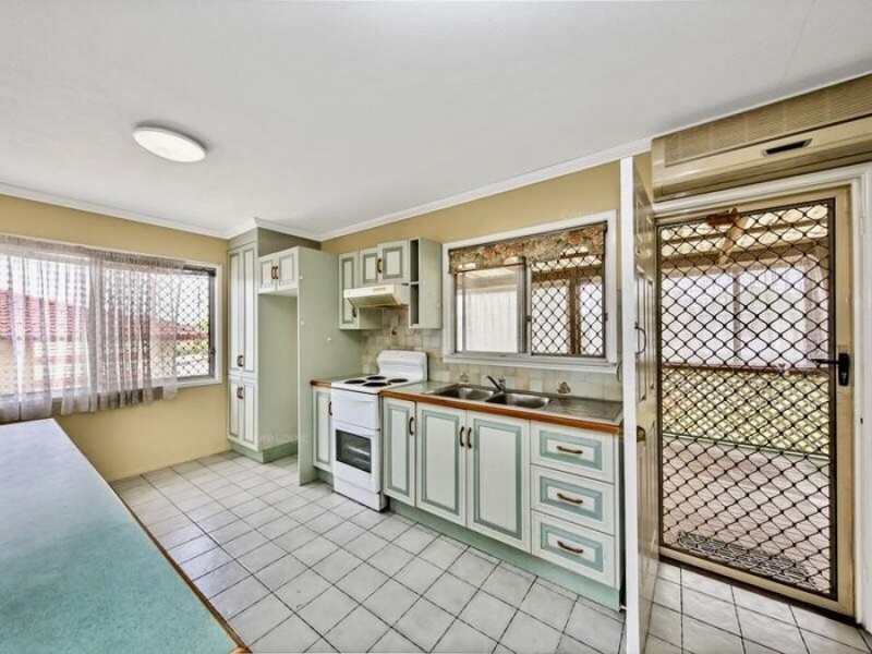 14 Ashton Street, Kingston QLD 4114