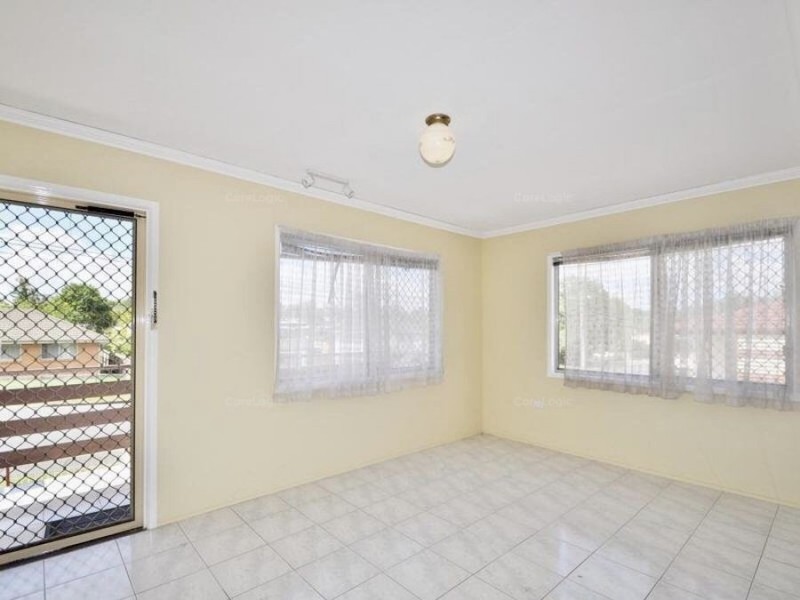 14 Ashton Street, Kingston QLD 4114