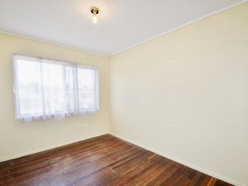 14 Ashton Street, Kingston QLD 4114